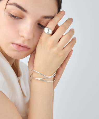 [ウィーヴ] レイヤード バングル