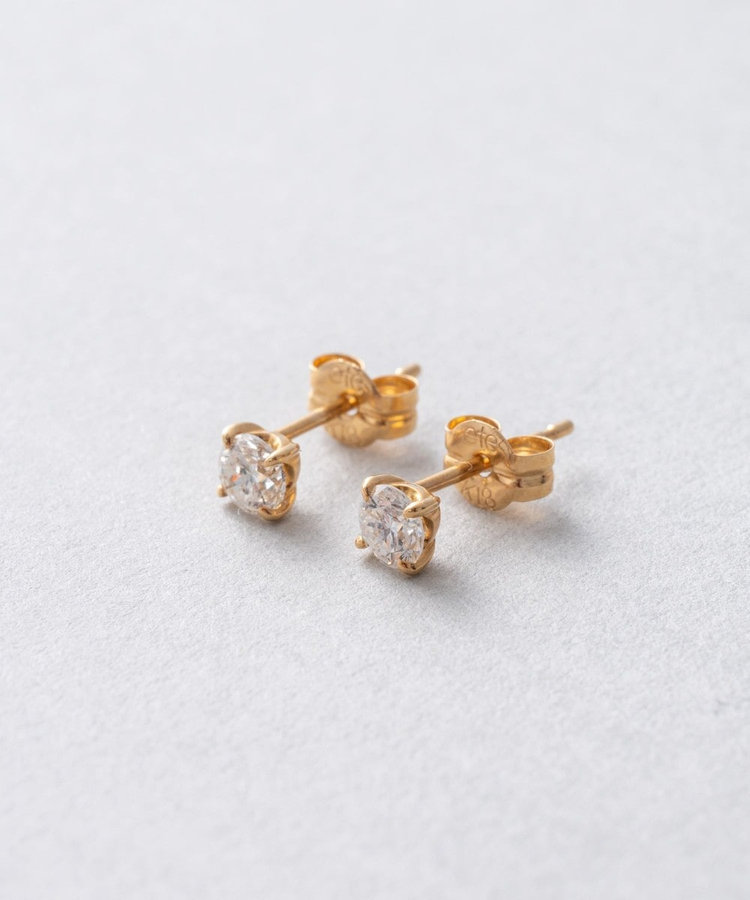 K18 ダイヤモンド 0.3ct ピアス「ブライト」（270691-670691） | ete（エテ） | women（ウィメンズ） | ete  ONLINE STORE | エテ公式通販サイト