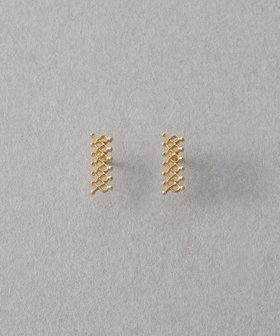 [レースライン] K18YG ピアス