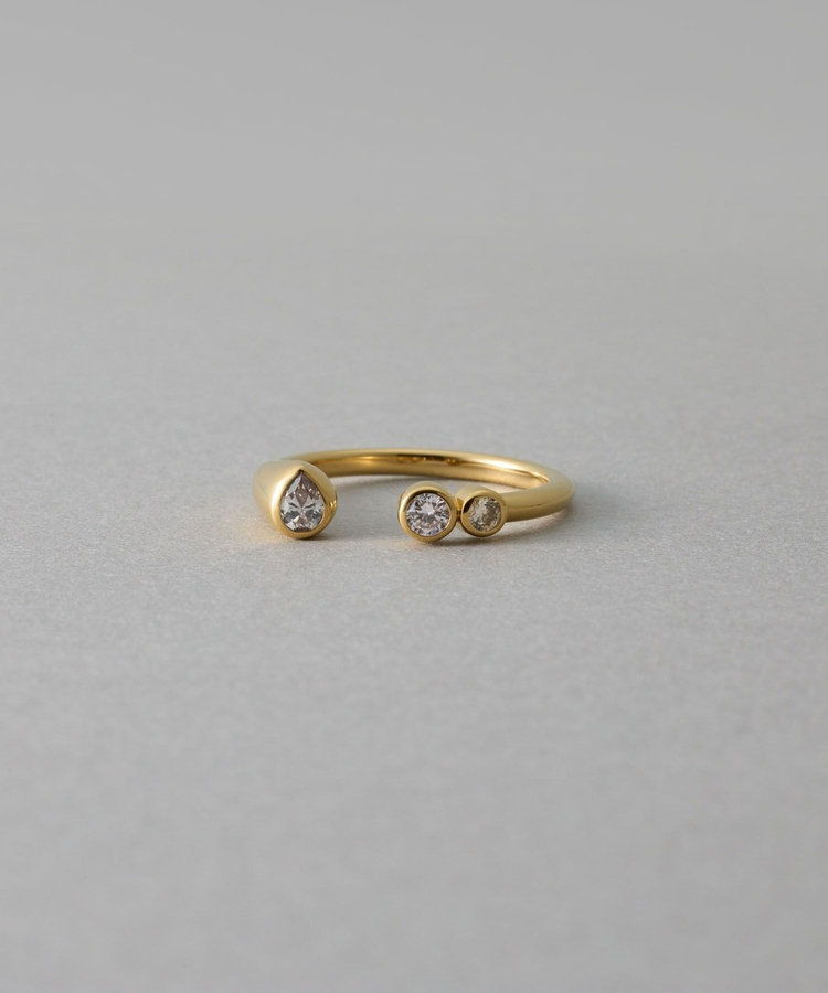 trim_fce_item683fc2dda391f.jpg