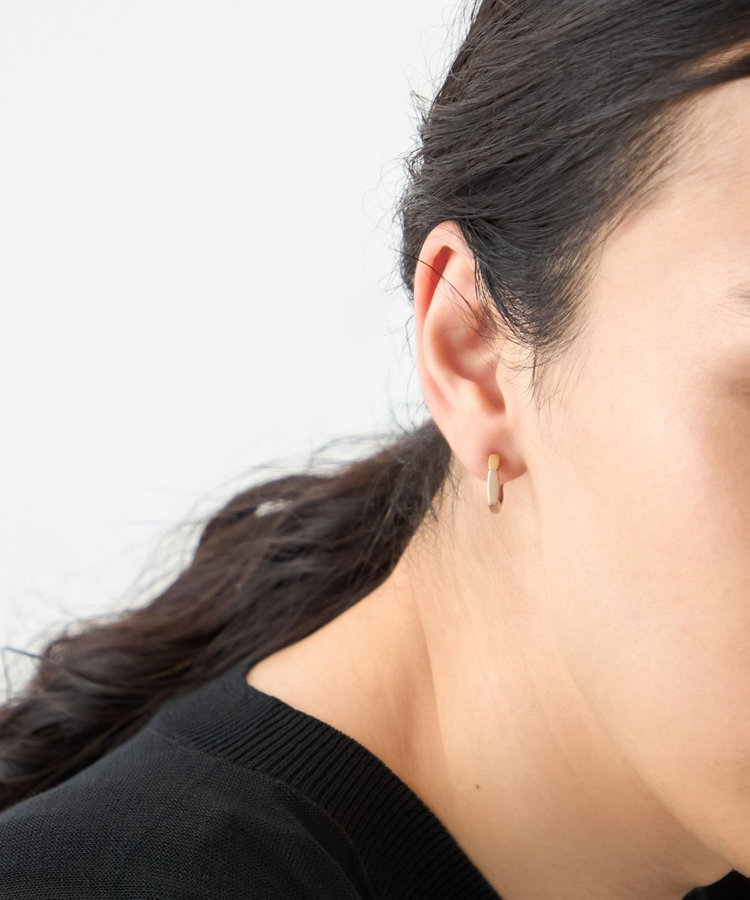 ☆roko☆ フープ イヤリング 楽天市場】ピアス フープピアス C型 ループ風 ツイスト フープピアス