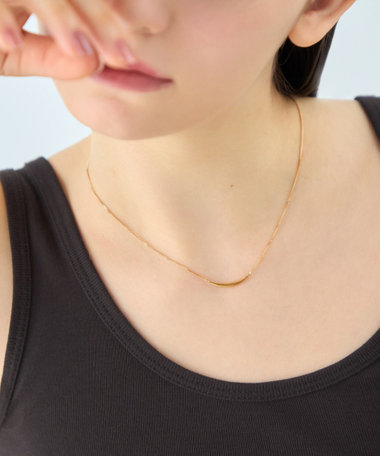 [レイヤード] カーヴライン ネックレス