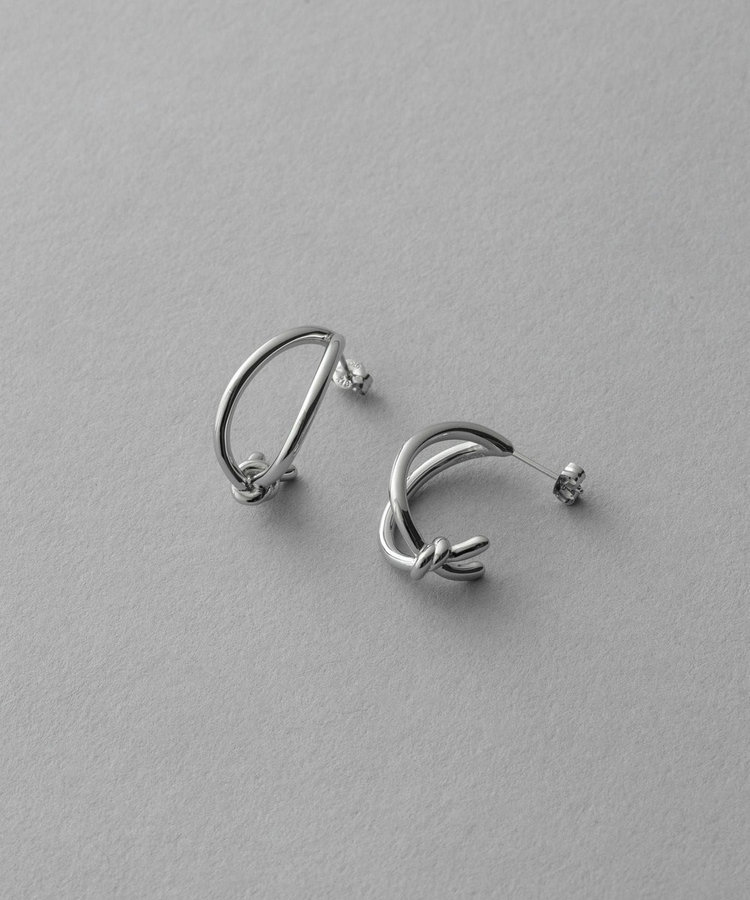 ノット ピアス（872204-872205） ｜ women（ウィメンズ） ｜ ete