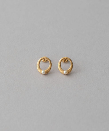 パール オーバル ピアス（872296-872297） ｜ women（ウィメンズ） ｜ ete／ete bijoux | エテ／エテビジュー  公式サイト