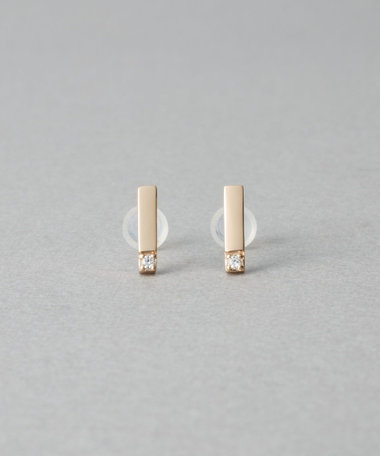 キュービック ピアス