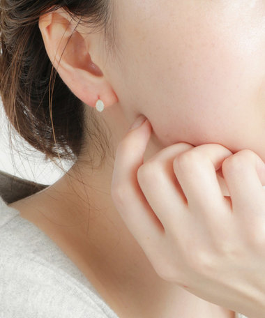 K10YG オパール ピアス