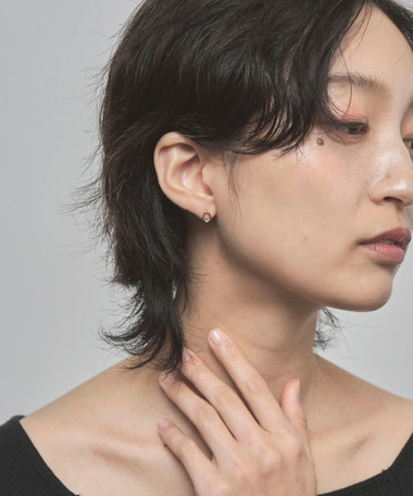 K10YG ダイヤモンド ピアス  オーバル