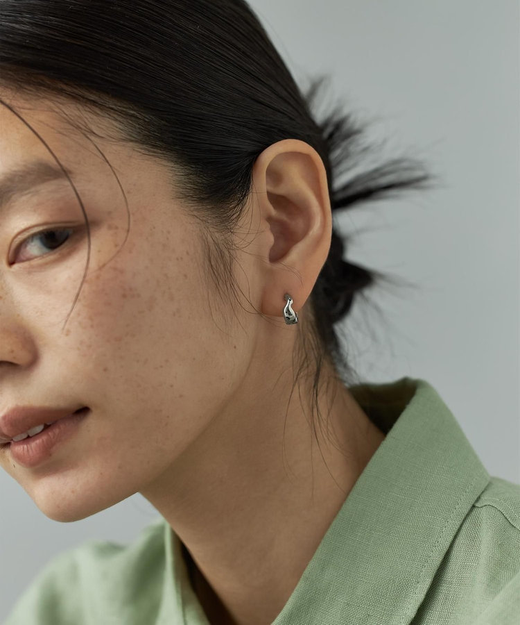 Jouete ゴールド ドロップ型　フープピアス　ジュエッテ　スナップピアス スナップピアス] ドロップ（075777-075778） ｜ women