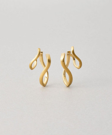 [ダブルイヤリング] ウェーブ