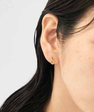 ノット ピアス