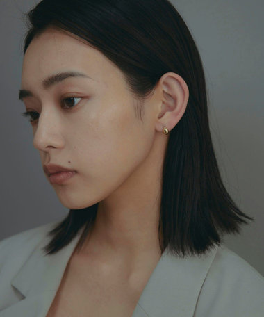 ドロップ ピアス