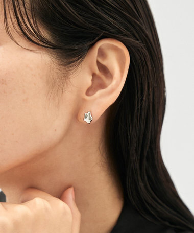 ピアス