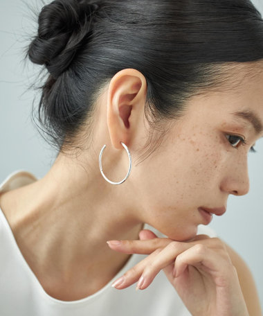 ピアス フープ