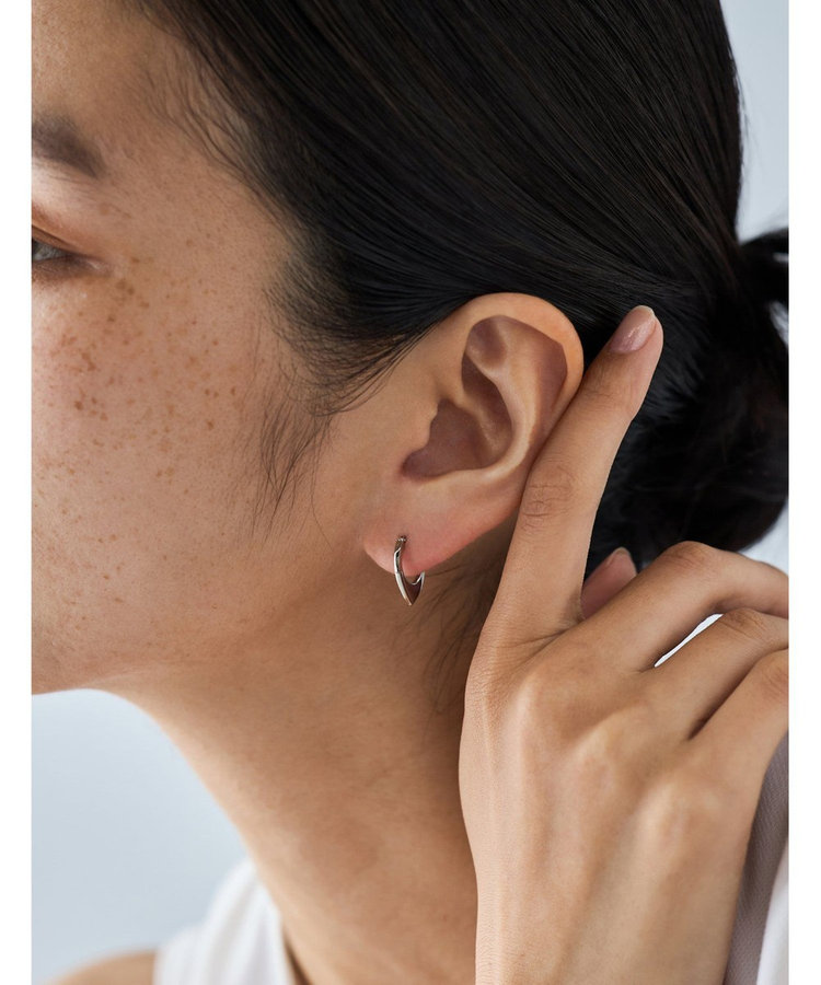 ピアス シャープ（075817-075818） ｜ women（ウィメンズ