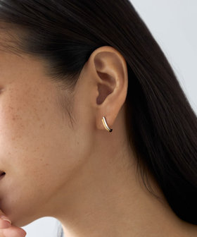 ピアス カーブ コンビカラー（075881） ｜ women（ウィメンズ