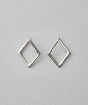 14KWGダイヤモンドピアス trim_fce_item639edc2aced93.jpg