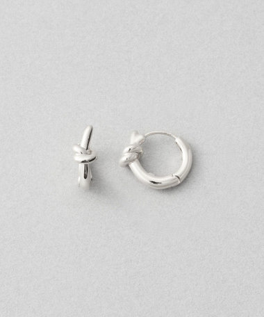 [スナップピアス] ノット