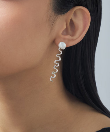 [モーラ] ピアス パール