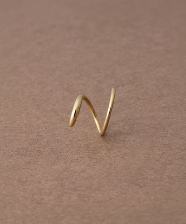 [ヌーヴ] K18YG オービットピアス /M