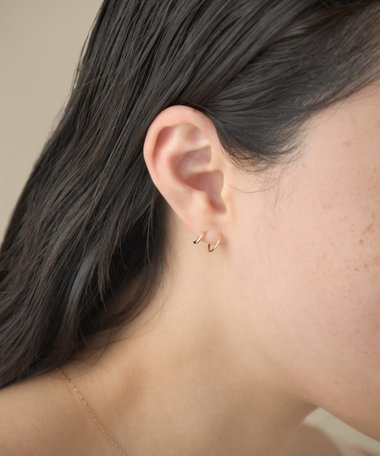 [ヌーヴ] K18YG オービットピアス /M