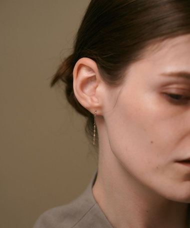 [トーン] K18RBG ブラウンダイヤモンド ピアス