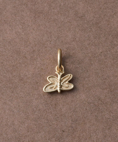 エテ　ビジュー　チャーム ete（エテ）の「○キャッチー ビジュー ホースシュー チャーム