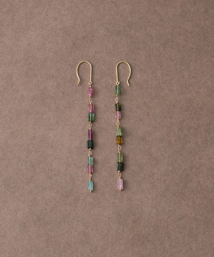 N！【新品】ete K10YGプレシャスストーンピアス インナージャーニー] K10YG マルチストーン ピアス（707004