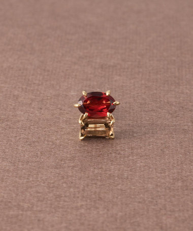 [ピース] K10YG ガーネット/スモーキークォーツ ピアス