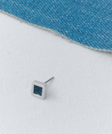 Deep Sea Blue Sqare Pierce/Single